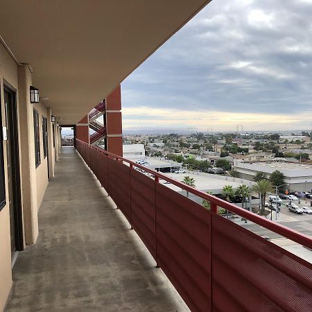 Ramada By Wyndham San Diego National City Kültér fotó