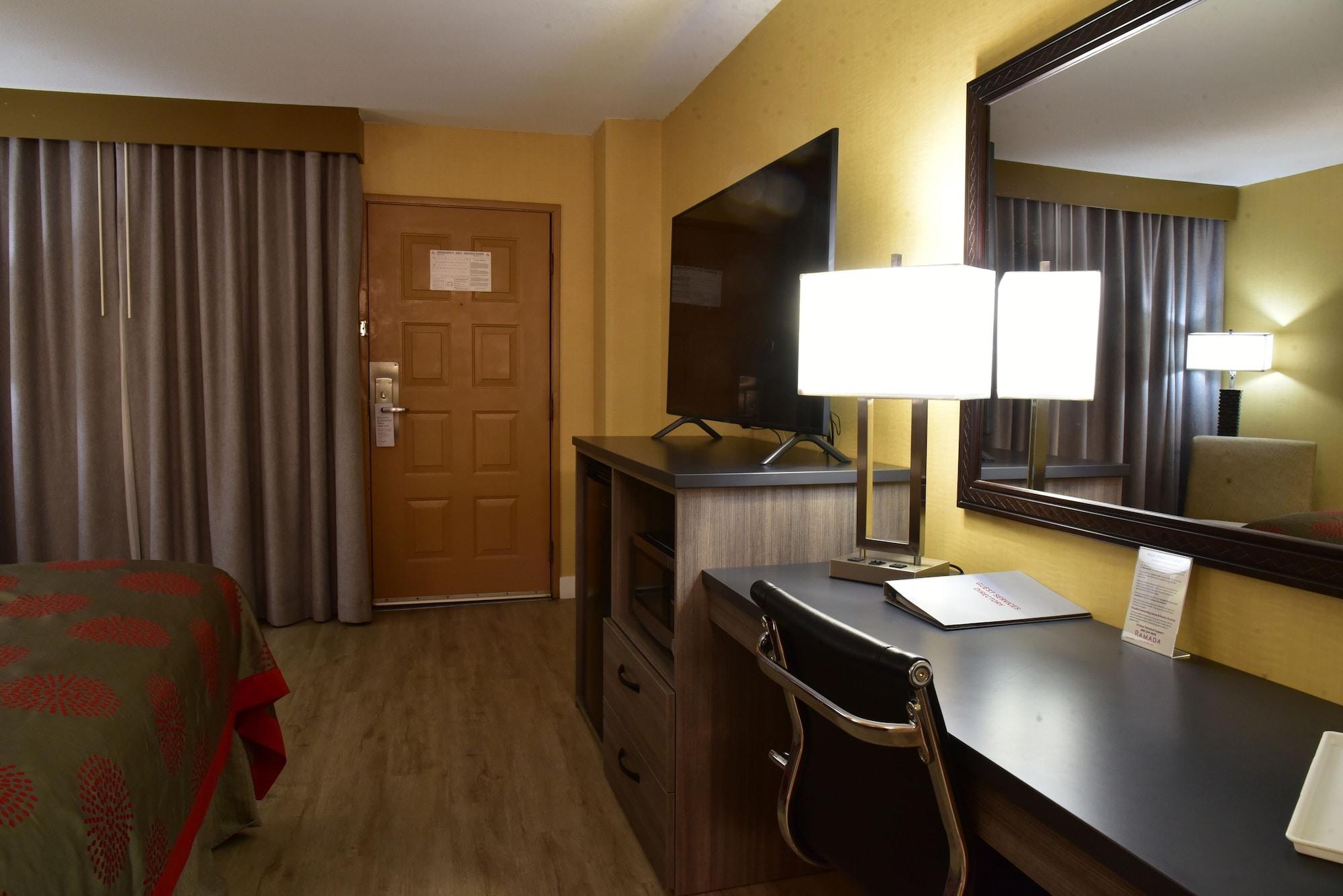 Ramada By Wyndham San Diego National City Kültér fotó