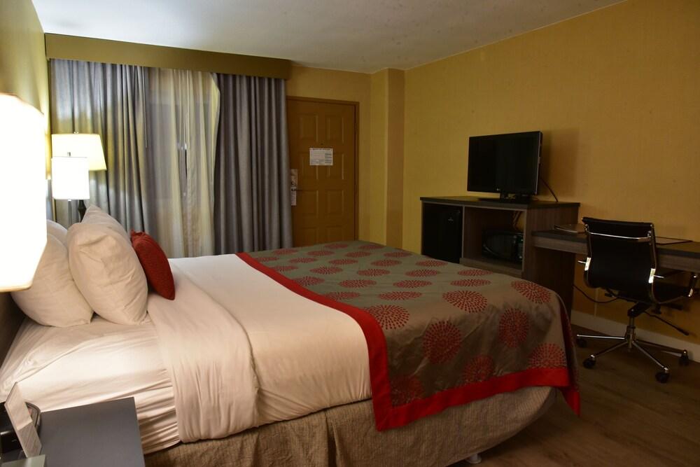 Ramada By Wyndham San Diego National City Kültér fotó