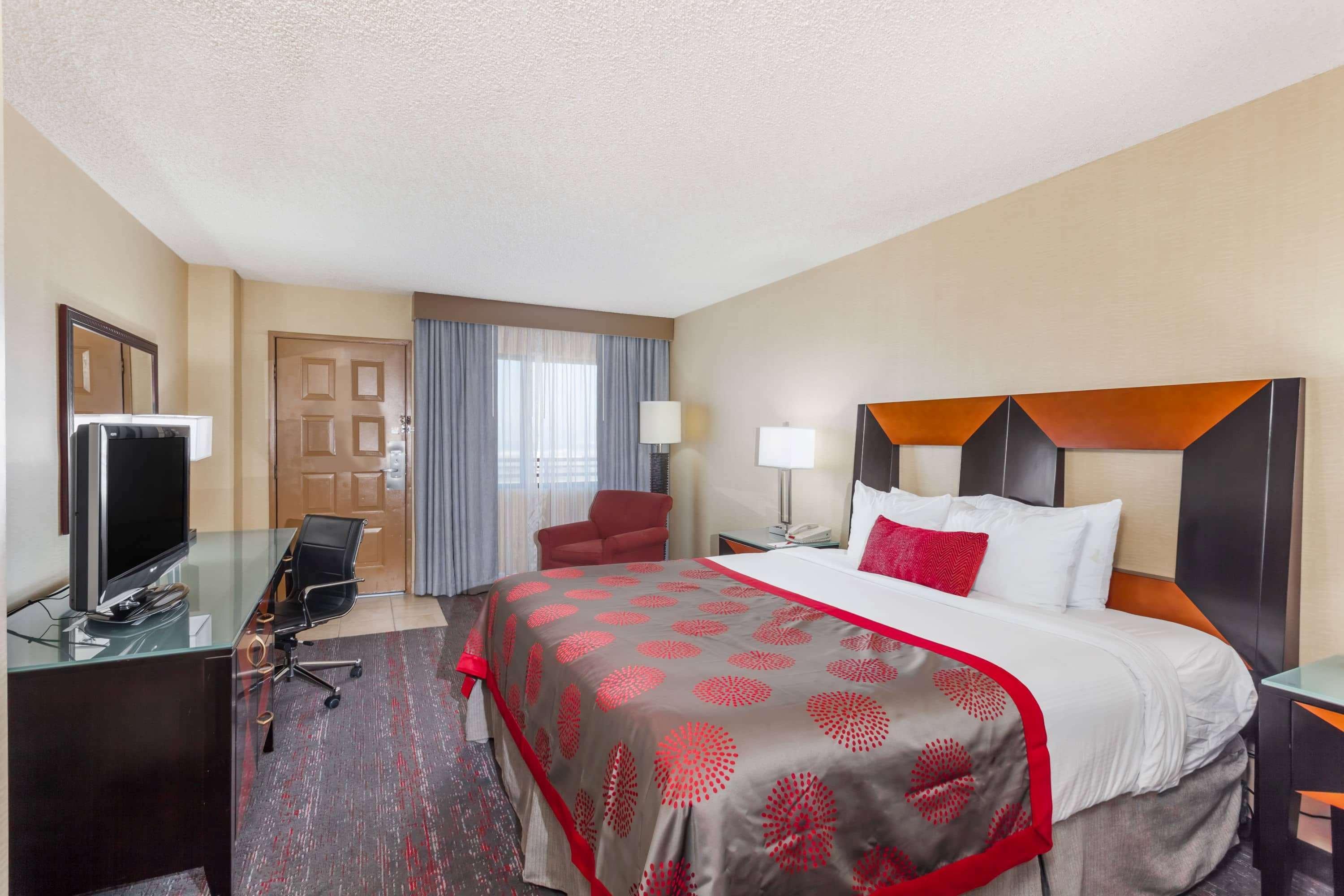 Ramada By Wyndham San Diego National City Kültér fotó