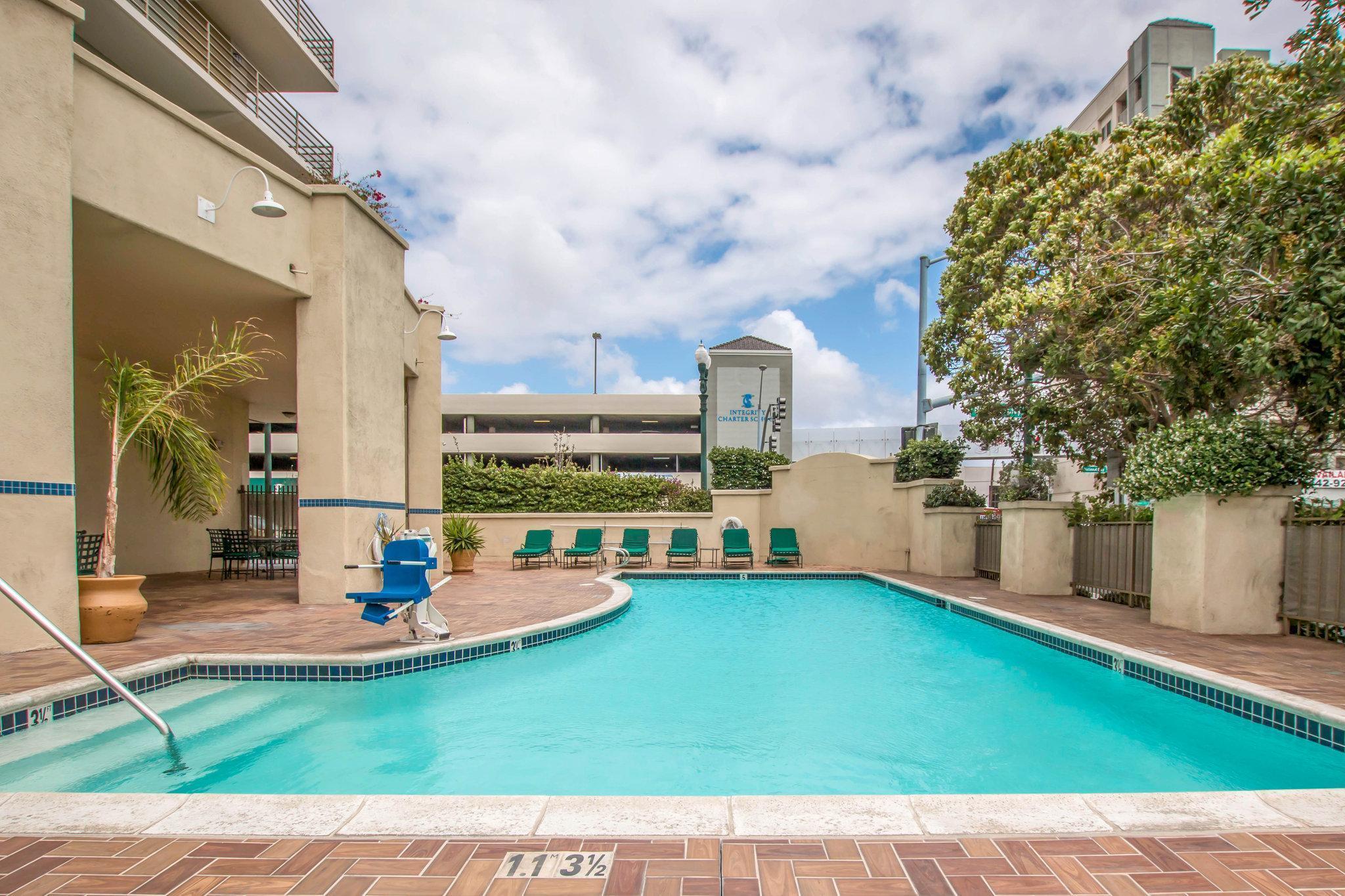Ramada By Wyndham San Diego National City Kültér fotó