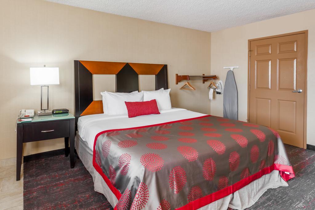Ramada By Wyndham San Diego National City Kültér fotó