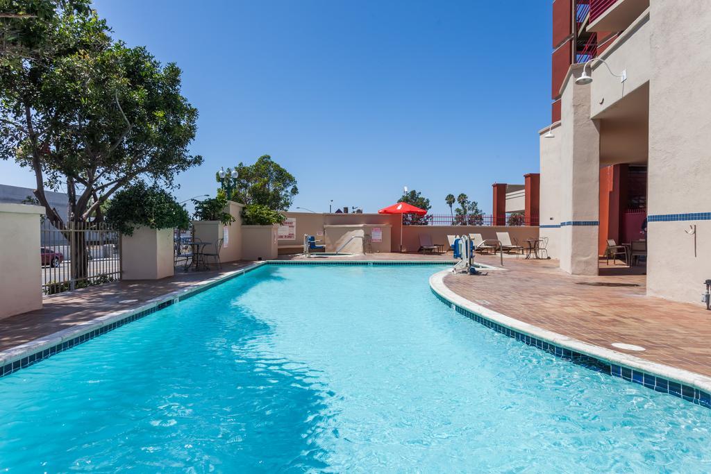 Ramada By Wyndham San Diego National City Kültér fotó