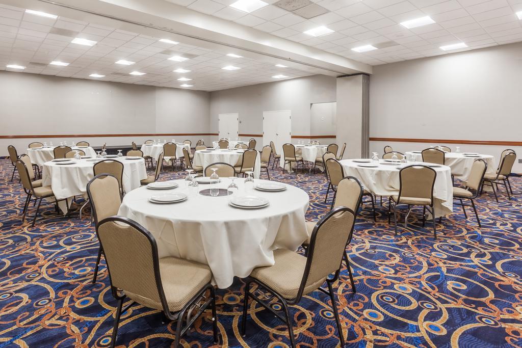 Ramada By Wyndham San Diego National City Kültér fotó